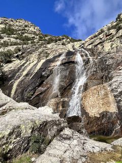 Magnifique Caroux, Du saut de l'Âne au portail des Cades