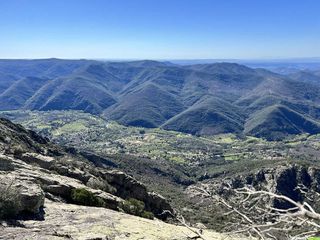 Colombières-sur-Orb - De l'Esquino d'Aze à la vire de Roque Rouge