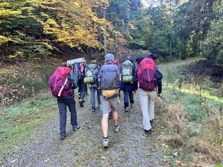 Stage de bushcraft dans le parc national des Cévennes avec Raphaël de La vue des Cimes