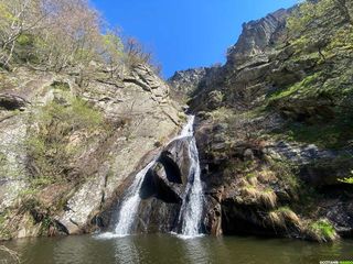 Défi Nature : Randonnée à Prémian - Le Chemin des Légendes vous Attend !