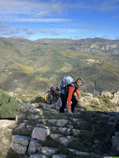 Le roc du Caroux version sportive depuis Saint-Martin-de-l'Arçon