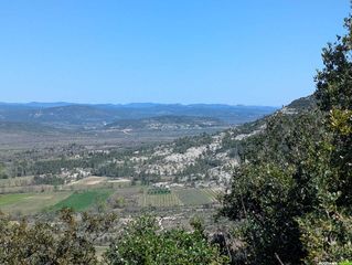 Claret, Crête de la Taillade et Rocher du Causse