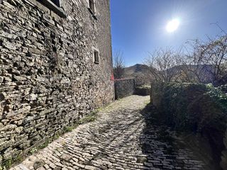 Sur les traces du Prieuré de Saint-Martin-de-Cézas : entre nature et patrimoine