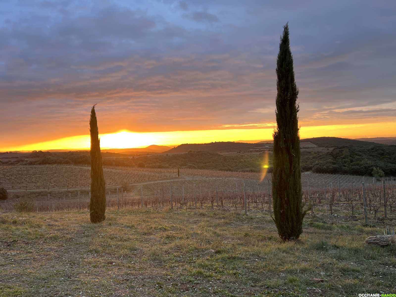 Faugères : Randonnée sur le GR® de Pays Tours en Minervois Saint-Chinian Faugères