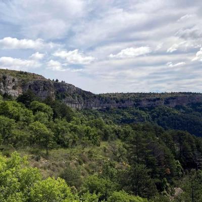 Occitanie Rando Randonnee Herault Gourgas Bout Du Monde Causse Larzac Grotte Vire 07