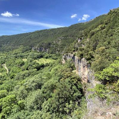 Occitanie Rando Randonnee Herault Gourgas Bout Du Monde Causse Larzac Grotte Vire 18
