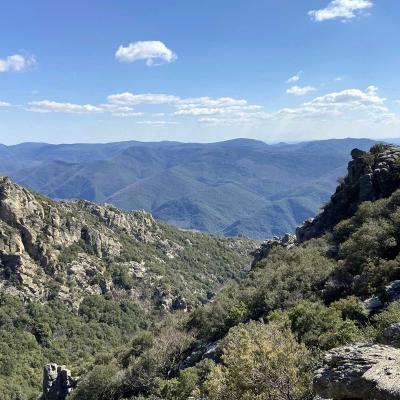 Occitanie Rando Trekking Herault Caroux Albine Portail Cades Colombires 83