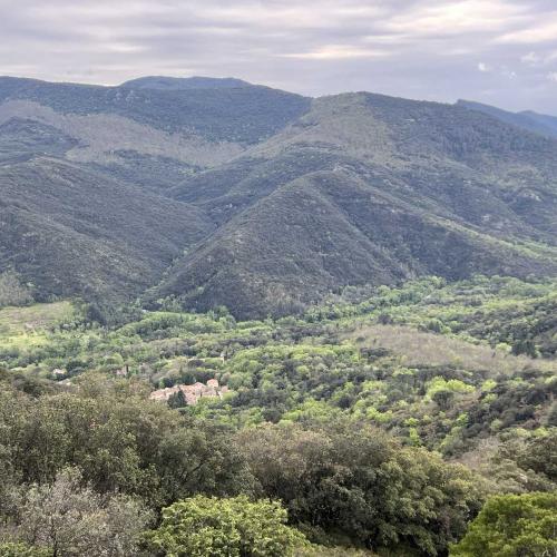 Occitanie Rando Trekking Portail Des Cades 43