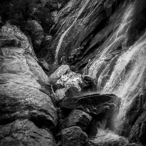 Occitanie Rando Trekking Portail Des Cades 86