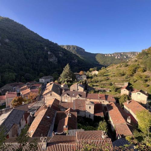 Occitanie Rando Trekking Roque Sainte Marguerite Causse Noir Vallee Dourbie Millau 04