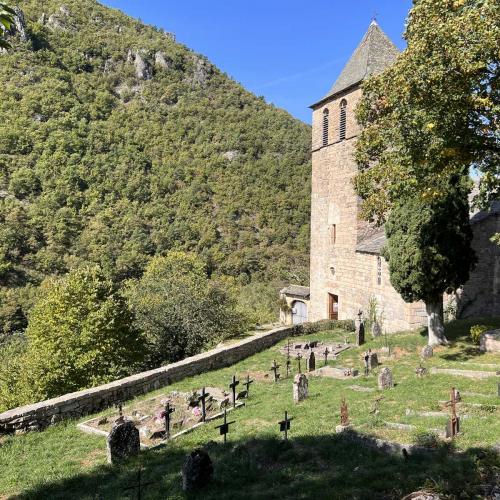 Occitanie Rando Trekking Roque Sainte Marguerite Causse Noir Vallee Dourbie Millau 47