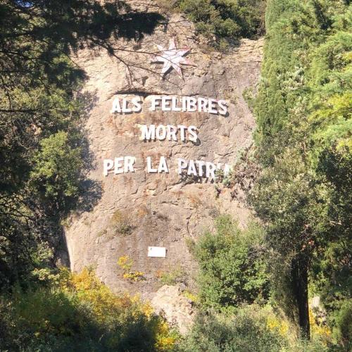 Occitanie Rando Randonnee Herault Saint Saturnin Rocher Deux Vierges 24